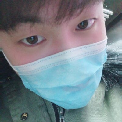 大学生的第一张照片--山西中老年相亲网